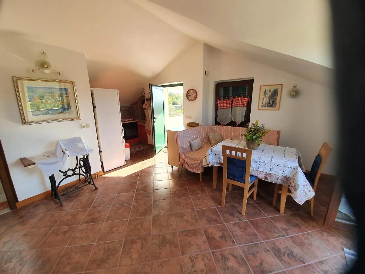 Holiday House 