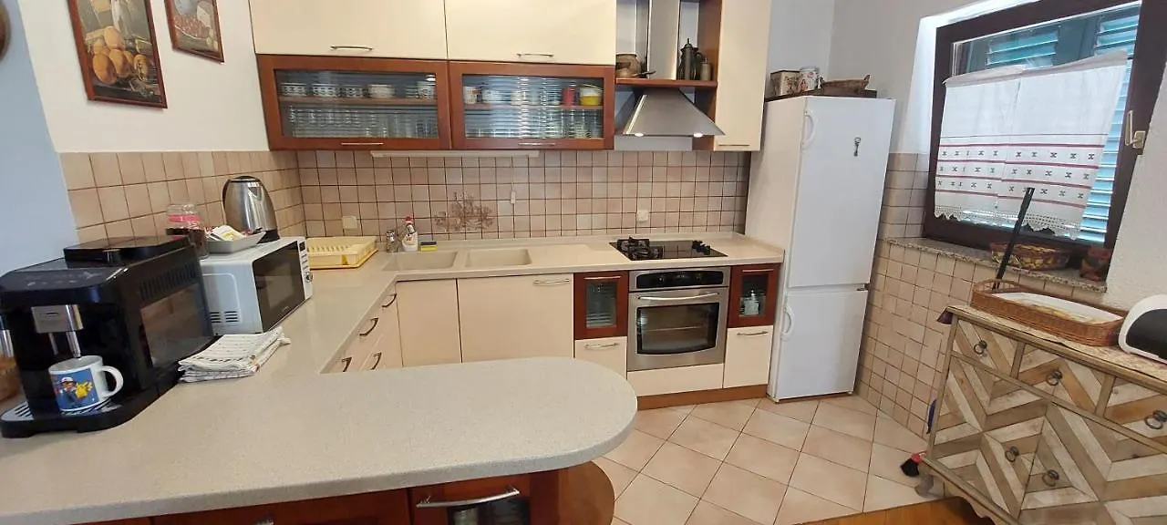 Vikendica Holiday House 