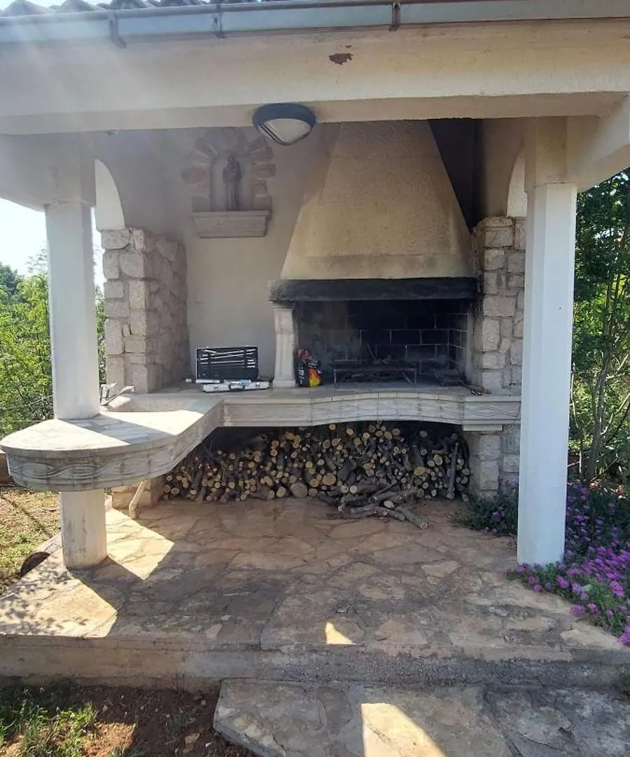 Holiday House 